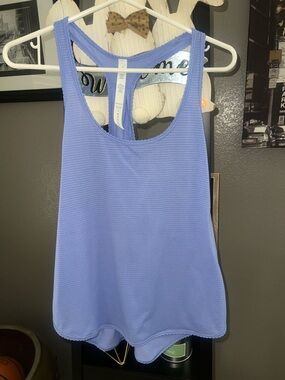 Like New Lululemon Purple Tank Top Women’s size 6
